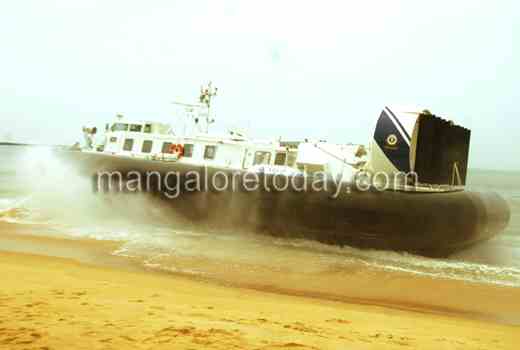 Hovercraft 